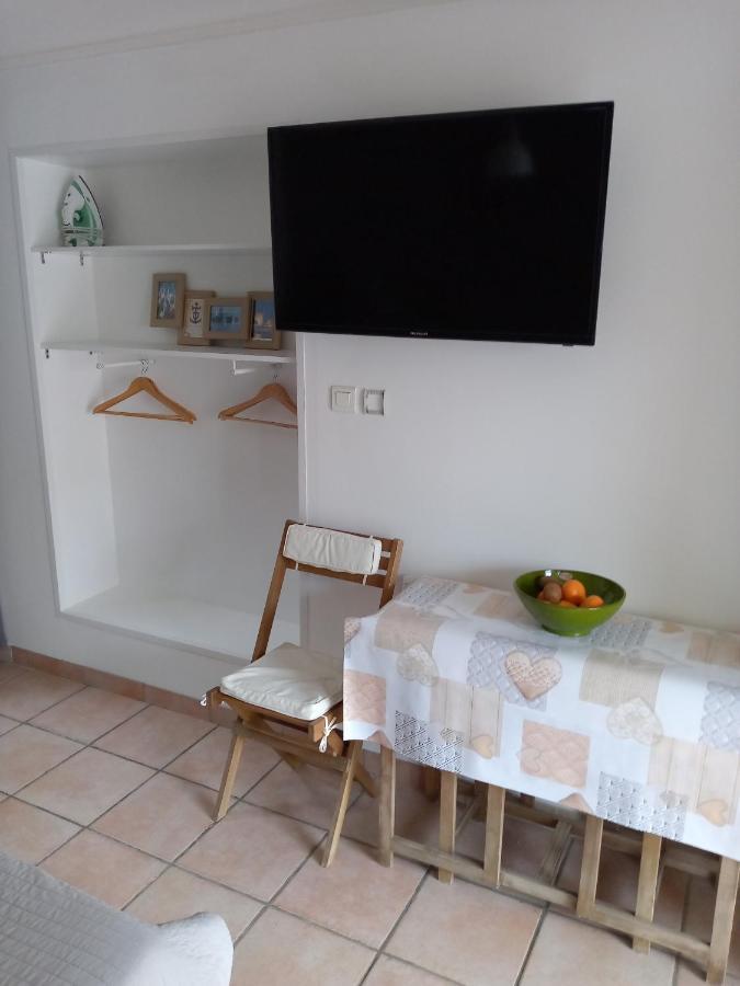 Aigues Mortes Studio De Vacances En Camargue Buitenkant foto